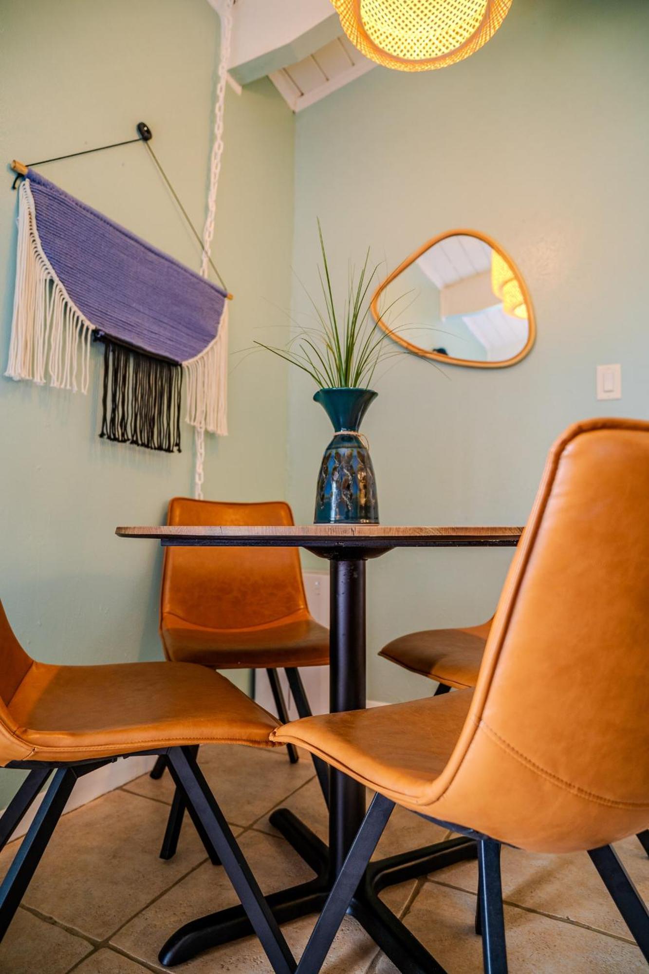 Kingfishers Retreat Serene 1Br Escape With Balcony 207 South Padre Island Exterior photo