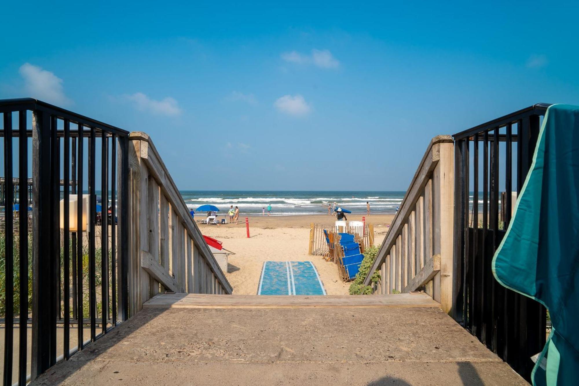 Kingfishers Retreat Serene 1Br Escape With Balcony 207 South Padre Island Exterior photo